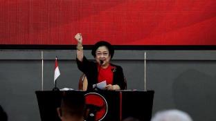 Megawati Soekarnoputri menekankan bahwa tidak boleh kader PDI Perjuangan bermain dua kaki (foto/int)